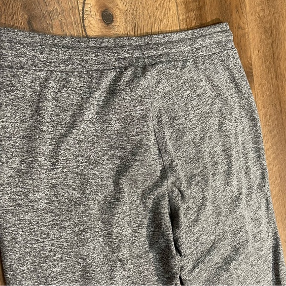 Vuori Gray Wide Leg Pants - Picture 11 of 11